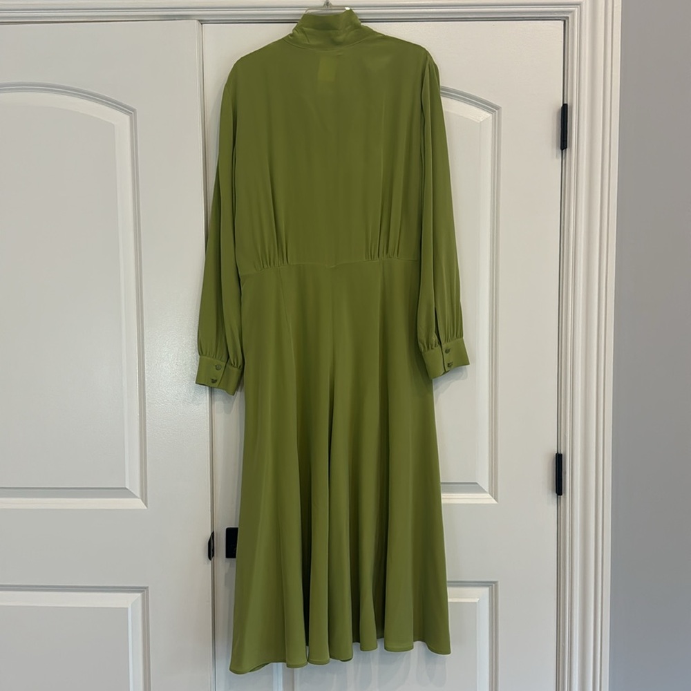 Gorgeous Max Mara pure silk light green mid dress - Picture 8 of 11